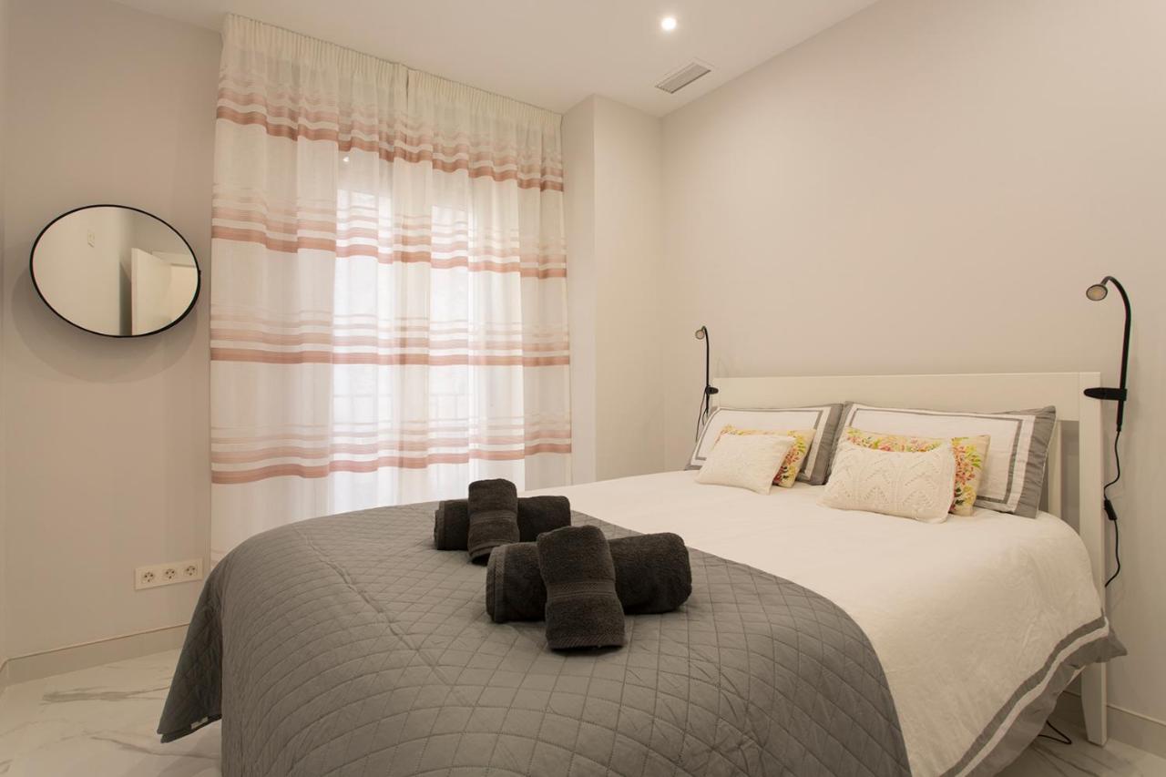 Apartamento San Isidro Centro Гранада Екстериор снимка